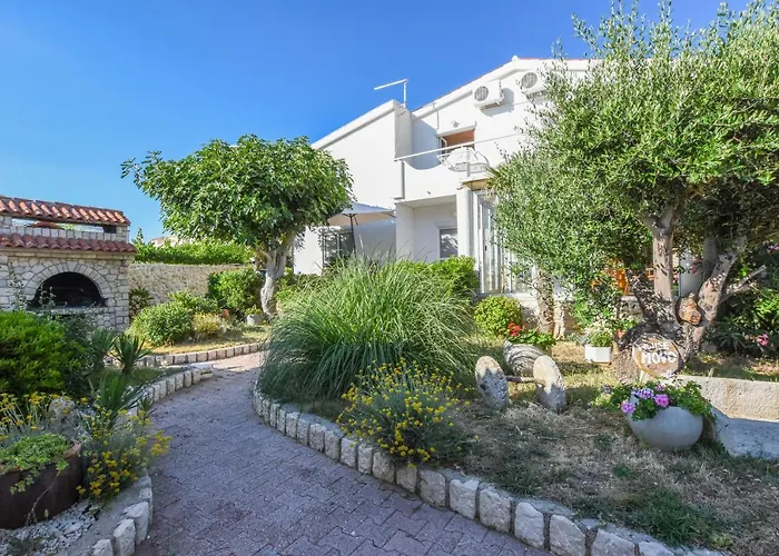 Movo House Apartament *