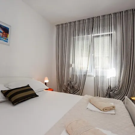 Movo House Apartament Pag Town