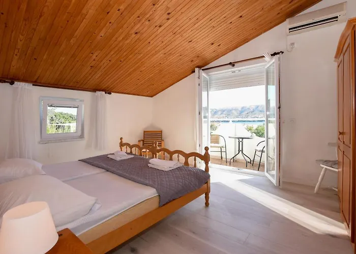 Movo House