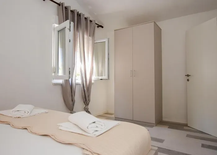 Movo House *
